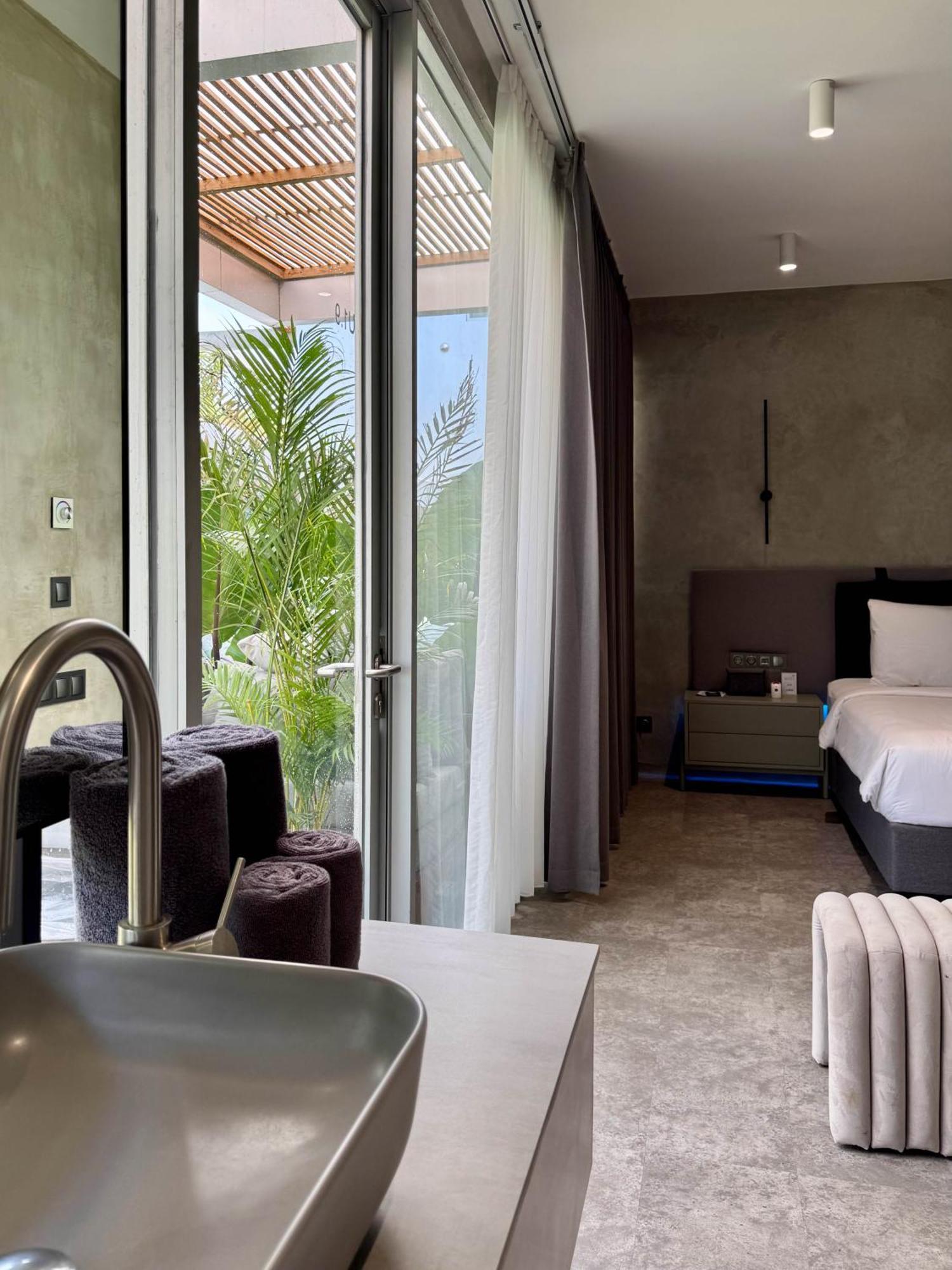Unit Space Village Canggu  Room photo